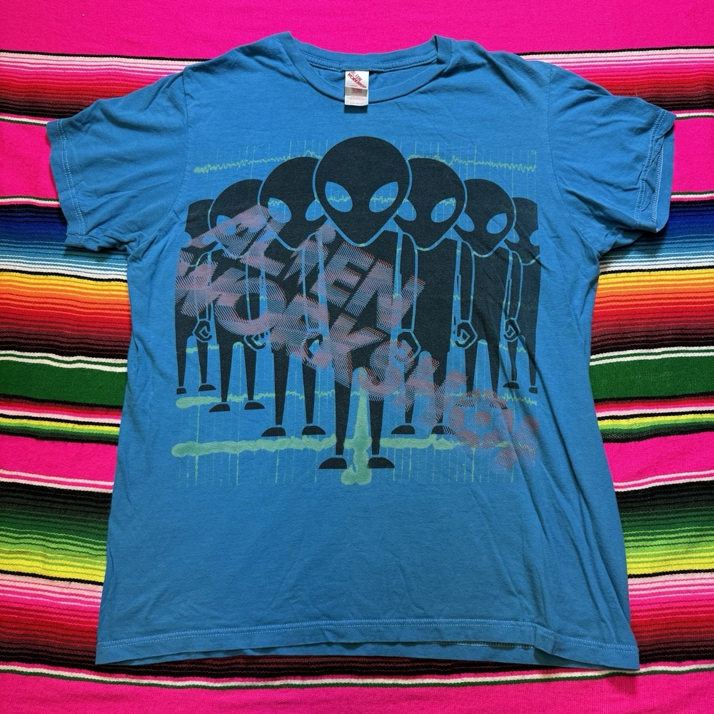 Vintage Alien Workshop T-Shirt Men's M Blue Graphic Print Skater Mall Goth Y2K